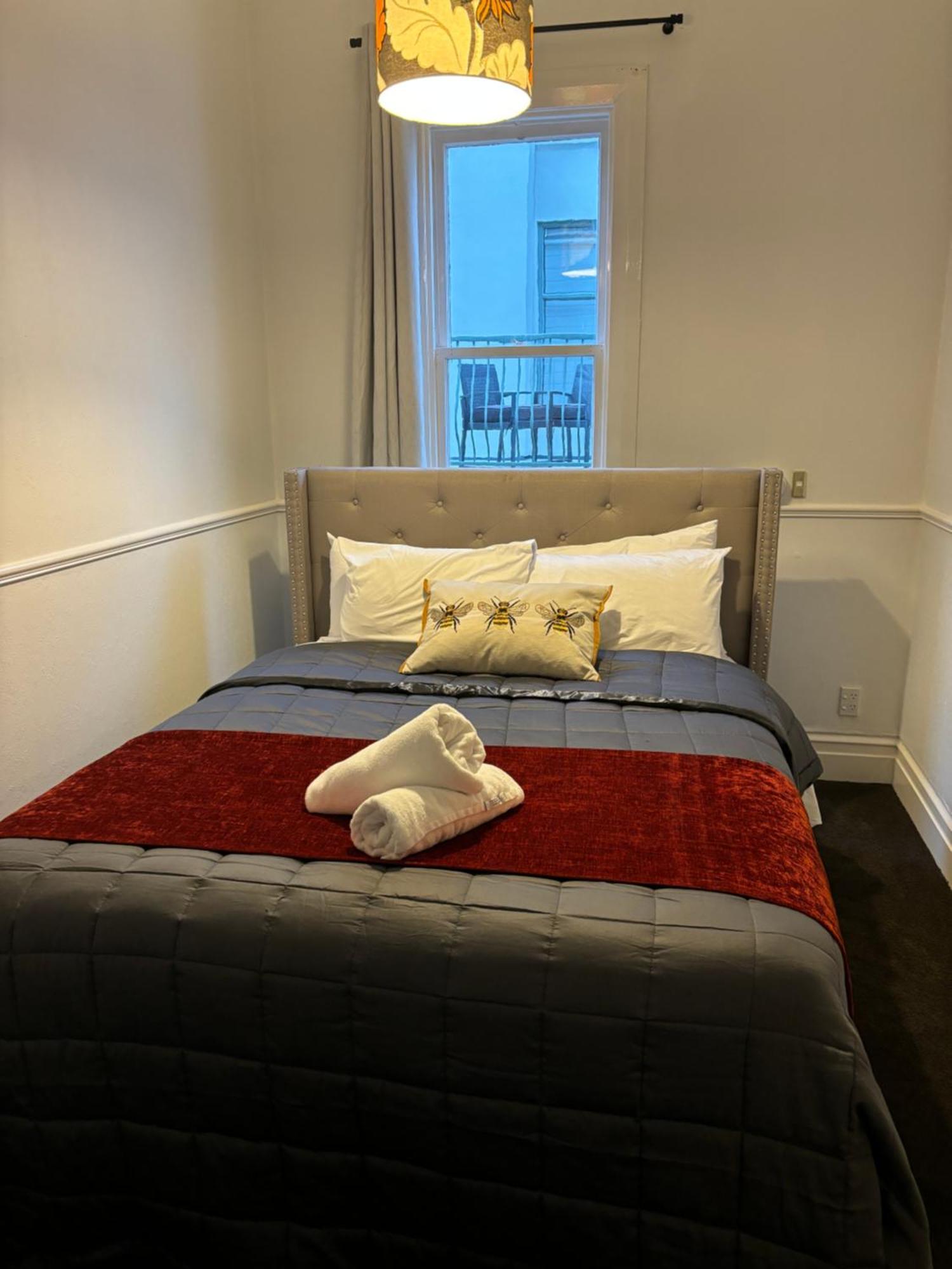 Worldwide Backpackers Hostel Wellington Buitenkant foto