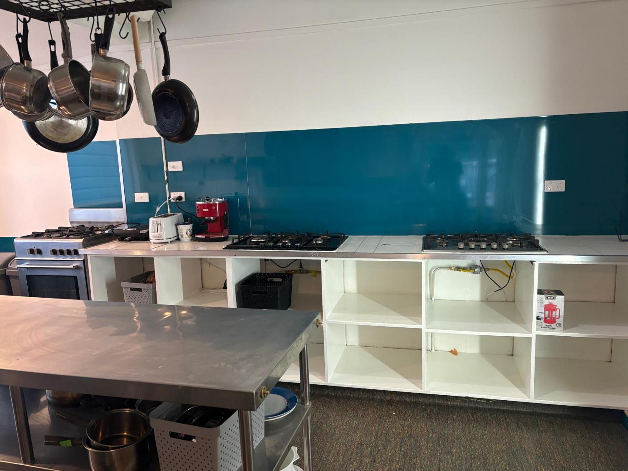 Worldwide Backpackers Hostel Wellington Buitenkant foto